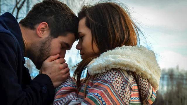 Музыка для растяжки. Реальный хит! Голос потрясает! смотреть онлайн