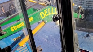 "Сделай жаркое лето комфортнее с Форточкой на МТЗ-82 и МТЗ-1025: Полный обзор"