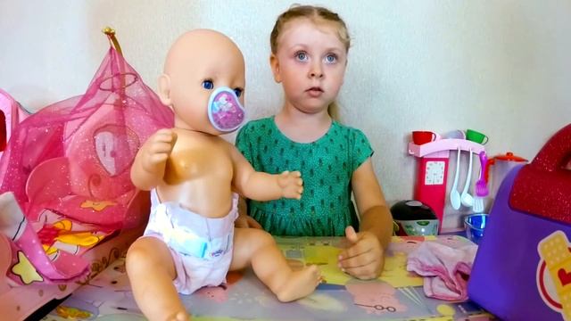 ♥ Кукла БЕБИ БОРН Эмили перегрелась на солнце! У БЕБИ БОН СОЛНЕЧНЫЙ УДАР Игра в Доктора с Куклой