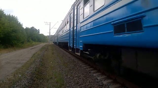 Потяги "електричний" у Києві смотреть онлайн