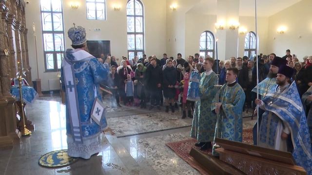 Митрополит Григорий освятил новый храм в Краснодаре смотреть онлайн