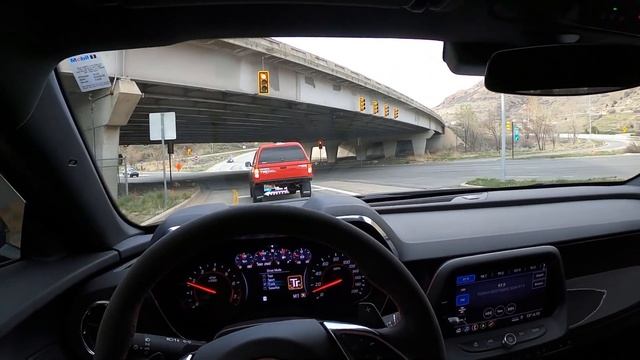 Chevy Camaro ZL1 1LE POV Drive: City + Highway Driving! смотреть онлайн
