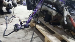 3uz fe 5at поставил и завел. Звук V8 в режиме D