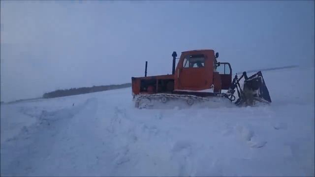 Трактор Т-4, сила мощь и красота!) смотреть онлайн