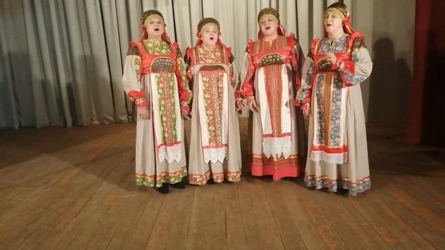 "Народный коллектив" вокальный ансамбль "Русская песня" – ой, яблонька