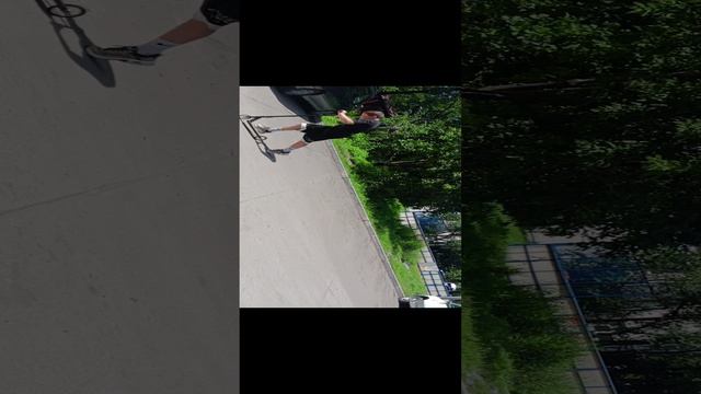 Катаемся на самокате
