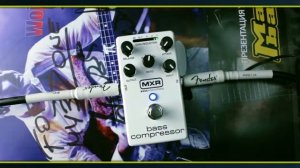 Педаль эффектов для бас гитары MXR Bass Compressor