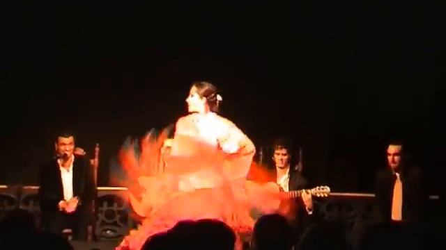 Soleá por bulería con mantón. Karla Guzmán. смотреть онлайн