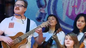 Песня "У меня есть укулеле" от студии "Просто укулеле", в которой дети учатся играть на укулеле!