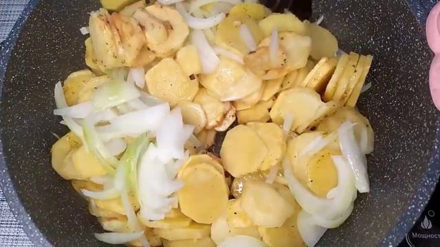 Как вкусно пожарить Картошку с Луком??