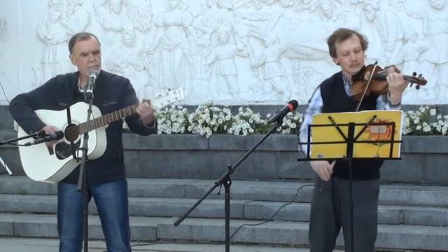 Дуэт 4 "С"- "Ярославль" (Слова С. СКВОРЦОВ , музыка С. СМИРНОВ) смотреть онлайн