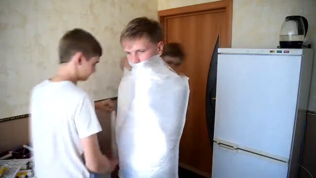 1 КИЛОМЕТР ПИЩЕВОЙ ПЛЕНКИ.. :O