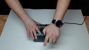 Makita.Как поменять мелодию на зарядном устройстве.