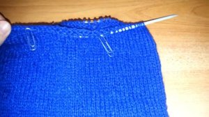 КАК СВЯЗАТЬ ДВОЙНУЮ ШАПОЧКУ НА ЗИМУ НА ОБХВАТ ГОЛОВЫ 55СМ.