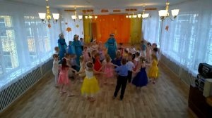 Разноцветный хоровод