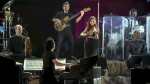 Mary Simpson Violin Solo - Yanni Concert 2011 North American Spring Tour