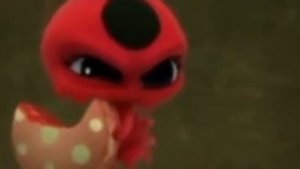 Тикки, доедай макарон?