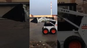 Видео минипогрузчик бобкэт бобкат тсм bobcat tcm японский, в россии не эксплуатировался, дизельный