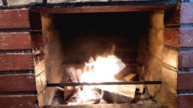 Костер в камине смотреть онлайн