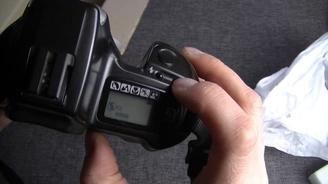 Minolta Dynax 300si ничего необходимого из лишнего смотреть онлайн