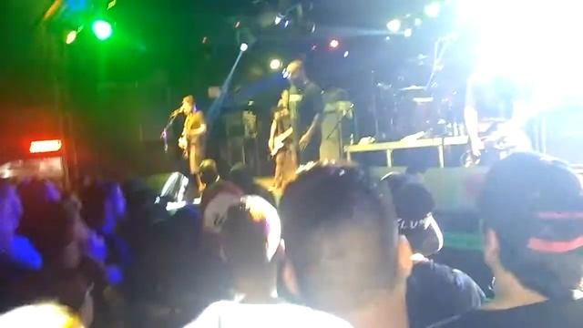 CPM22 - Linoleum (NOFX) - Aquarius Rock Bar смотреть онлайн