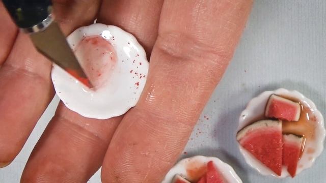 Как слепить арбуз  из полимерной глины ? Еда в кукольный домик ?Миниатюра