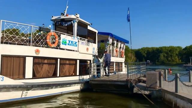 Minsk Belarus, парк Победы, набережная Победителей, радуга в фонтане, река Свислочь смотреть онлайн