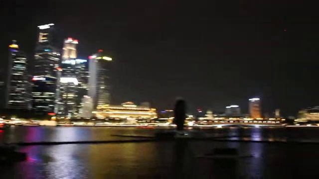 Сингапур. Фонтан Марина Бэй смотреть онлайн