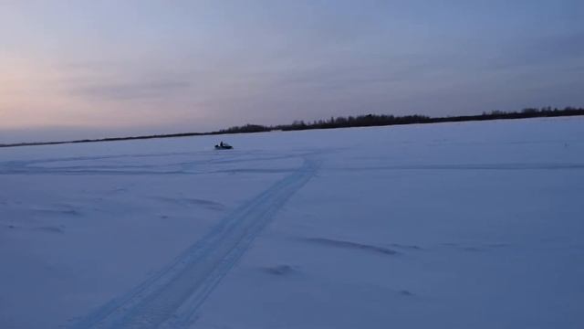Оксана на снегоходе
