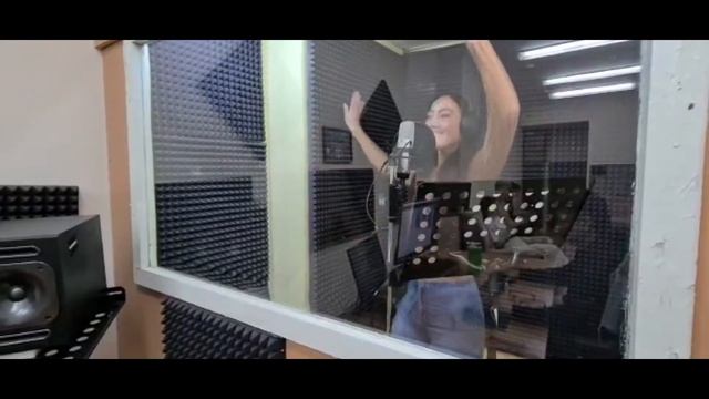 Поздравление дорогих коллег, с праздником 7 мая! смотреть онлайн