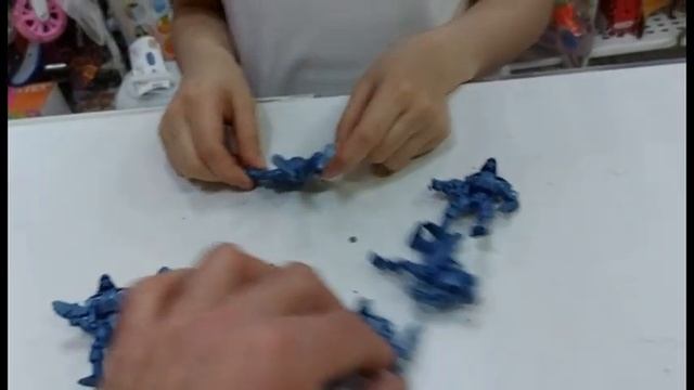 Кибер скелеты.игрушечные солдатики.Киржачский магазин игрушек и спортивных товаров смотреть онлайн