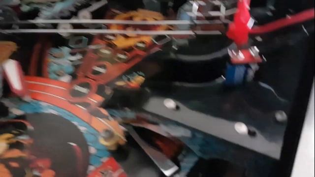 Swords of Fury Pinball - Cabinet Restore - Part 2 - Fix Issues, Paint Coin Door and Cabinet + More смотреть онлайн