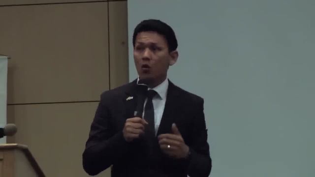 La disciplina tarde o temprano vencerá la inteligencia YOKOI KENJI смотреть онлайн