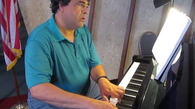 Alan Siegman plays To a Wild Rose, by Edward MacDowell, on piano смотреть онлайн