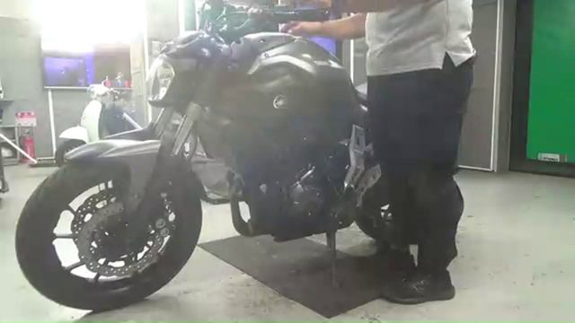 Мотоцикл naked bike Yamaha MT-07 рама RM07J нэйкед байк спортивный гв 2015 пробег 9 т.км темно-серый