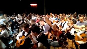 "Yesterday" в исполнении сводного гитарного оркестра. Дирижёр - Вячеслав Корса