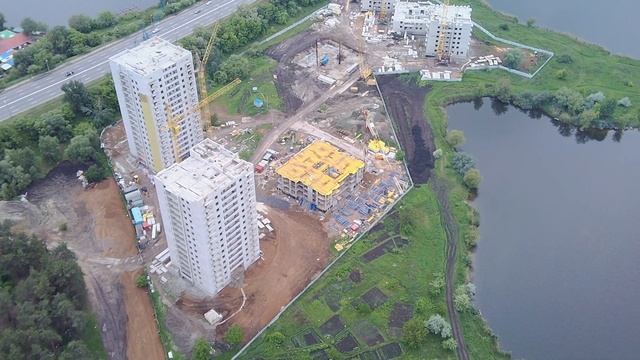 Жилстрой-1 на ул. Героев Труда - новый жилой комплекс у реки, состояние на 30-05-2021
