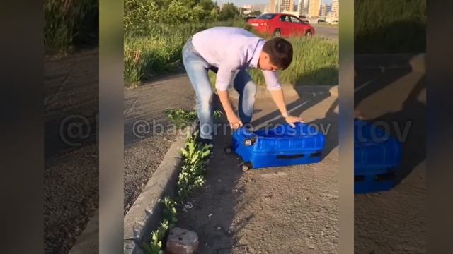 Чемодан - Купить прочный чемодан