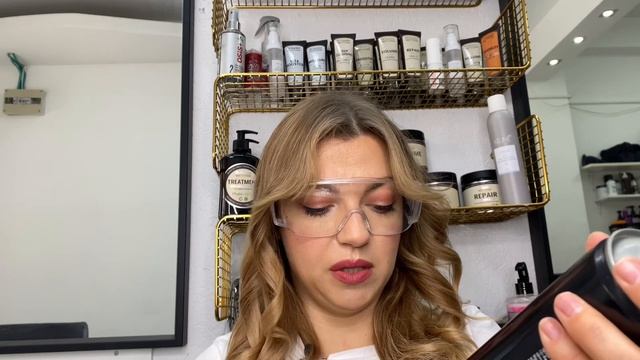 Лак для волос , как ним пользоваться ? Сравнение двух лаков от Schwarzkopf смотреть онлайн