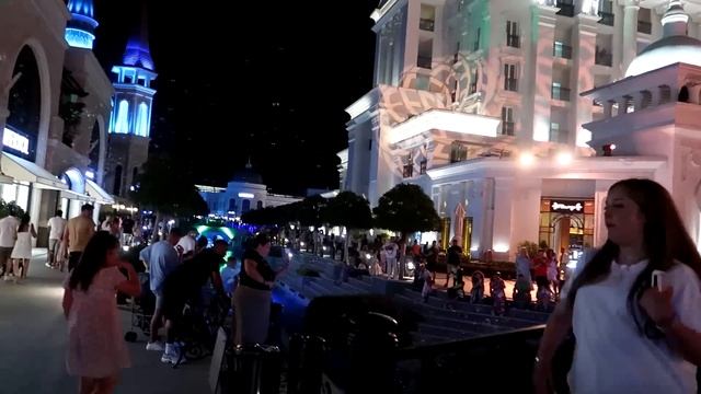 The Land Of Legends Shopping Avenue Vlog June 2022 смотреть онлайн