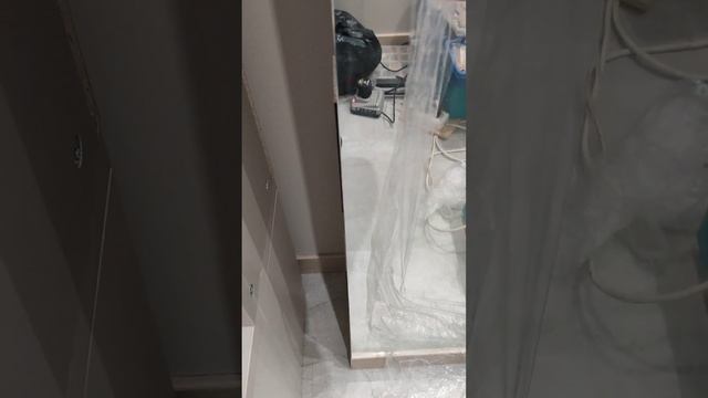 Прихожая с зеркалом