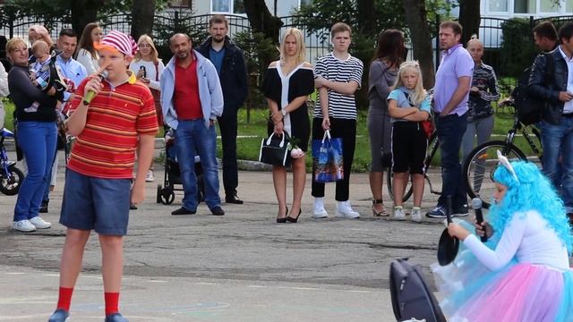 Первоклашки. Чкаловск школа11. 1 сентября 2020