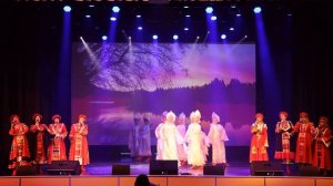 Гляжу в озера синие - ансамбль "Дебряночка"