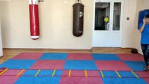 Работа на координационной лестнице в боксе/кикбоксинге. Часть 1. Разминка.
