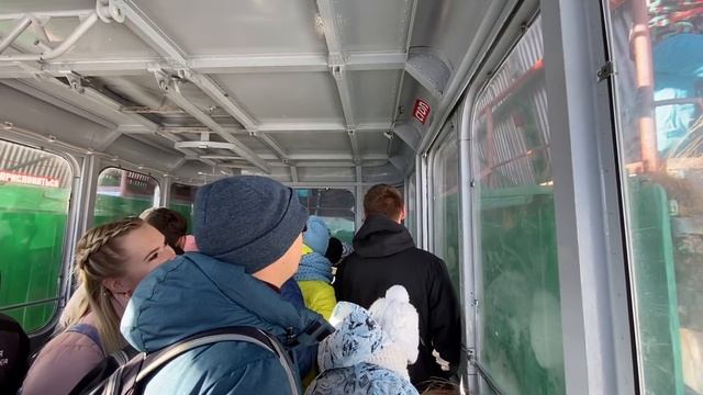 подъём ПАПЫ на ЭЛЬБРУС по маятниковой канатной дороге смотреть онлайн