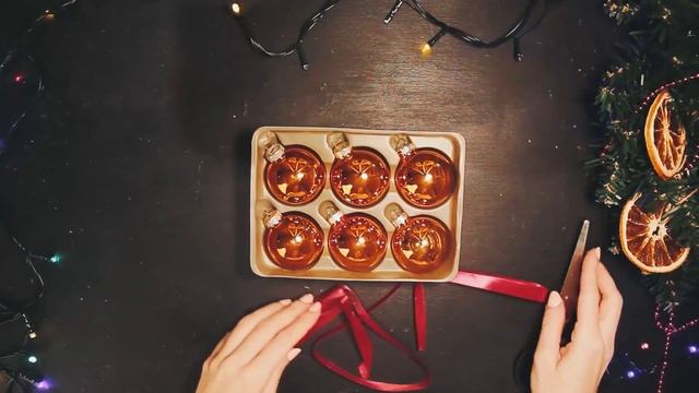 DIY делаем новогодний венок / праздничный декор своими руками смотреть онлайн