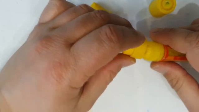 Что внутри акрилового маркера Molotow?