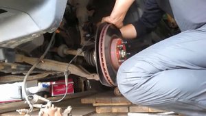 Honda CR V замена шаровой и рулевого наконечка