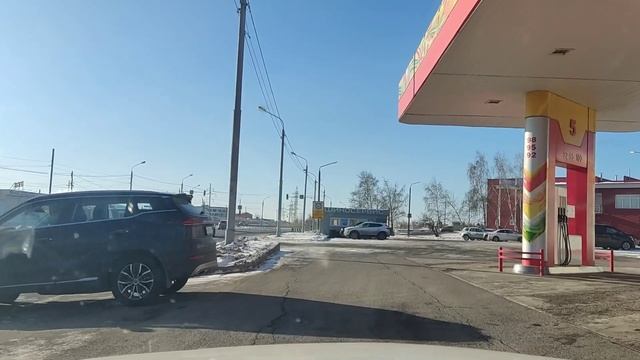 Деревенская жизнь // Готовлю пюре для Ванюшки // Поездка в Красноярск