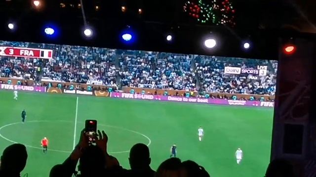 One of a crowd during Fifa World Cup 2022 Finals at Souk Madinat Jumeirah big screen смотреть онлайн
